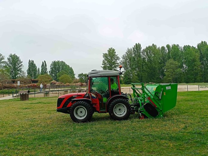 Tractor Ayuntamiento de Villarcayo de MCV