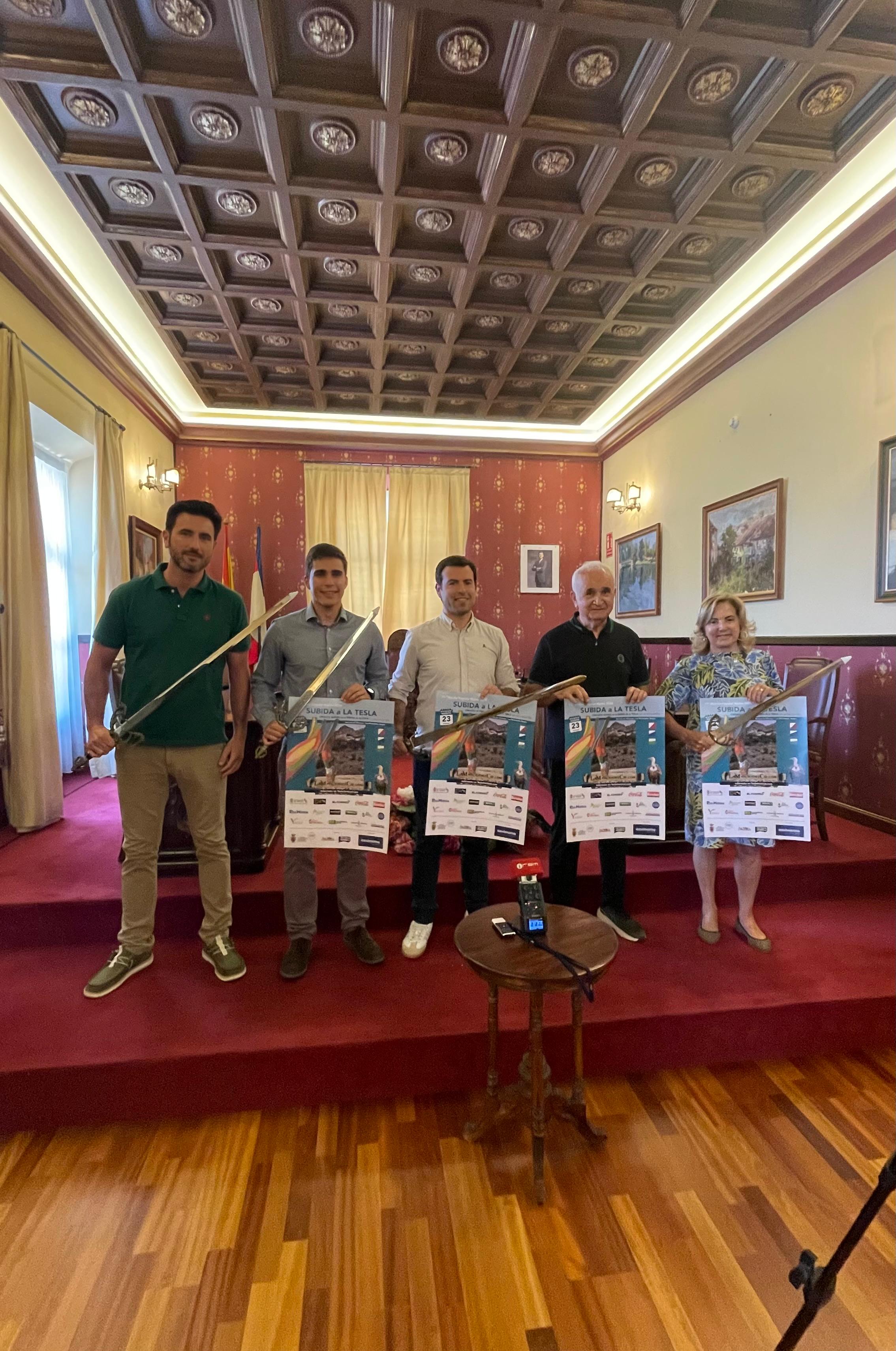 Presentación de la XI Subida a la Tesla